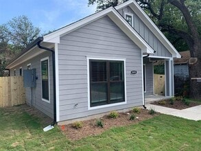 Building Photo - 1440 W Park Ave Building Photo - 1440 W Park Ave