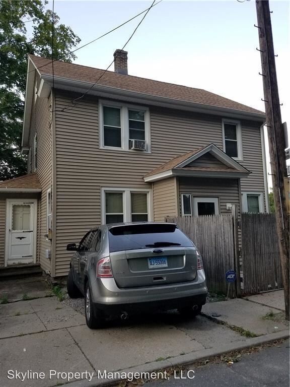 96 Alder St, Waterbury, CT 06708 House Rental in Waterbury, CT
