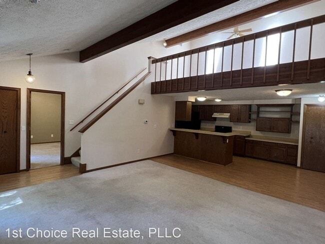 Building Photo - 1 br, 2 bath House - 2925 Staten Ave Unit #6