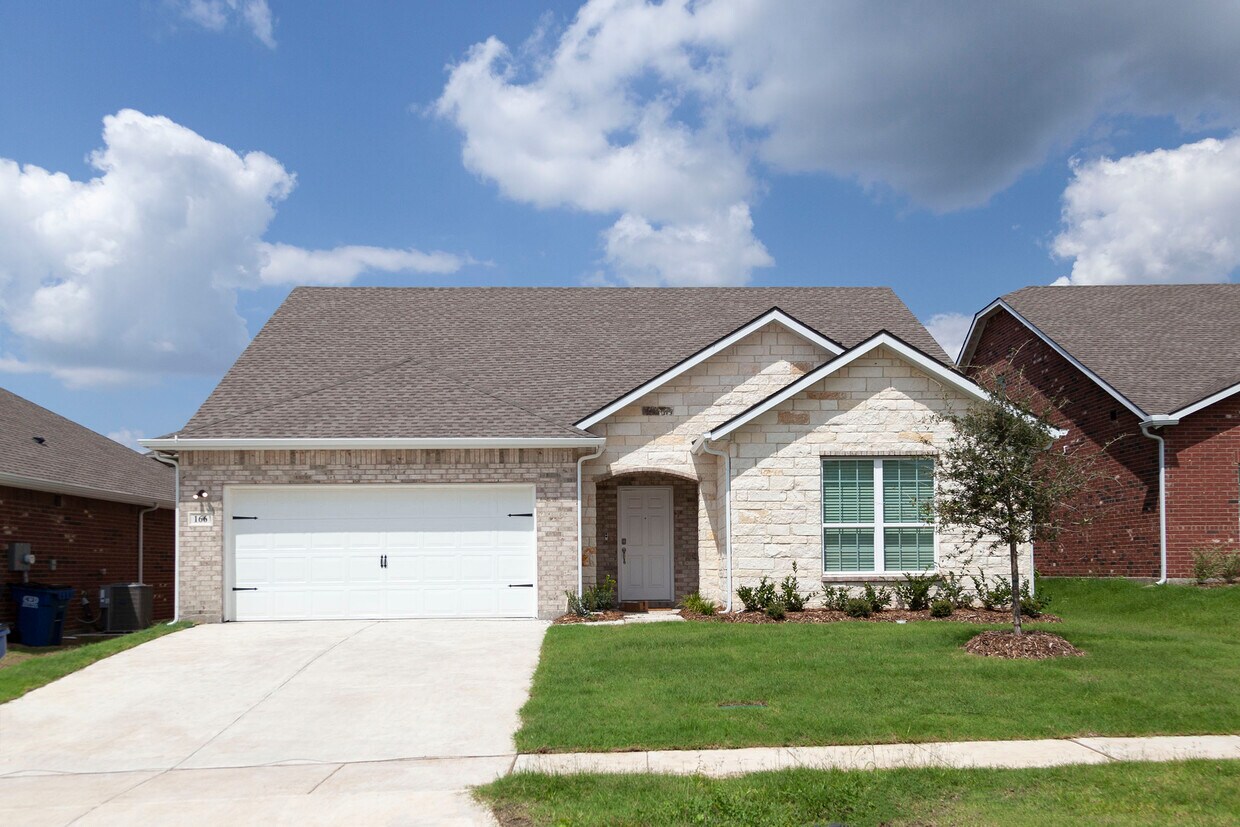 Photo - 166 Yale Blvd (Glenn Heights, TX)