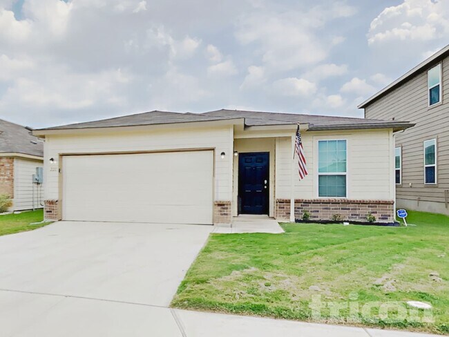 Building Photo - 221 Texas Thistle