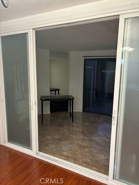 Foto del edificio - 16 Lakepines