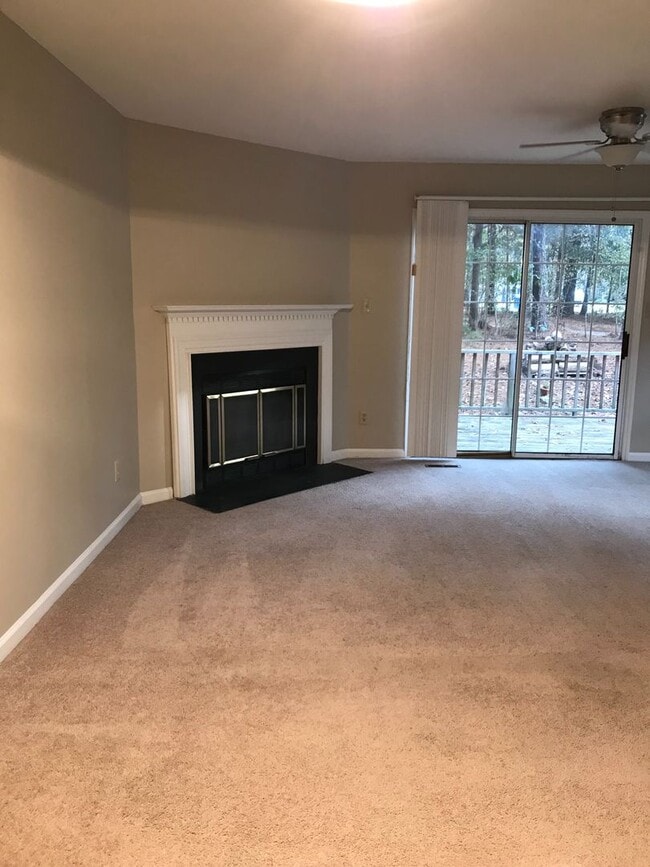 Building Photo - 4402 American Dr