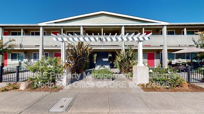 Foto del edificio - 555 Dexter St