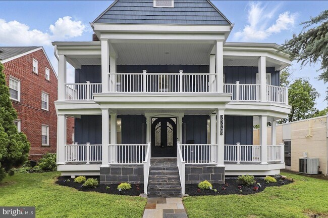 Foto del edificio - 7746 16th St NW