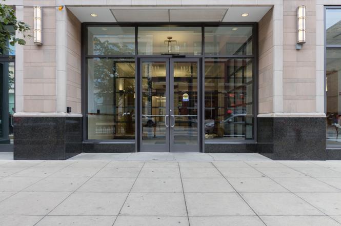 Foto principal - 1111 S Wabash Ave