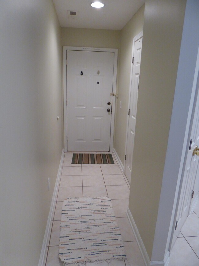 Foto del edificio - 541 White River Dr
