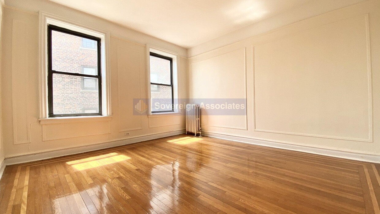 Primary Photo - 108 Park Terrace East