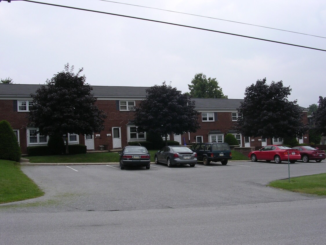 275 Schoolhouse Rd, Johnstown, PA 15904 Townhome Rentals in Johnstown