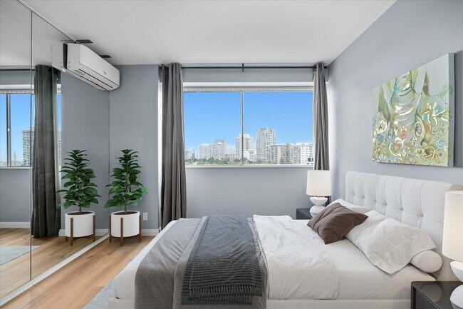 Foto del edificio - 969 Hilgard Ave