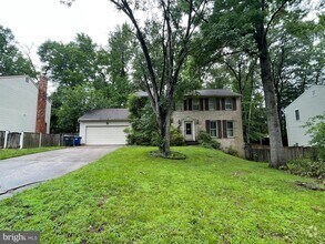 Building Photo - 8210 Riverside Rd