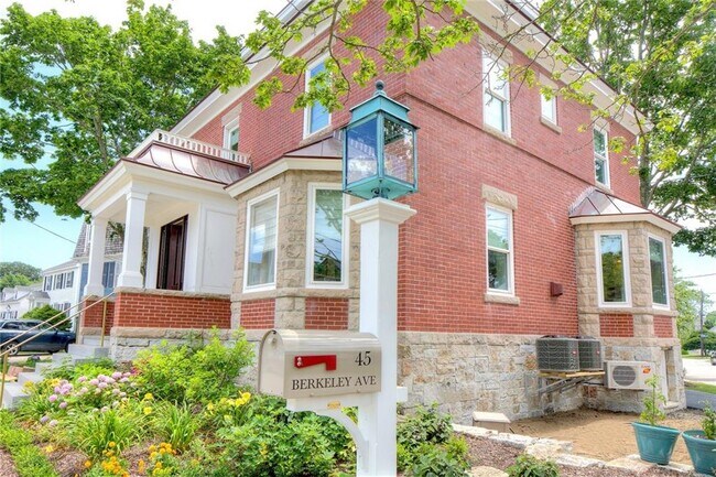 Building Photo - 45 Berkeley Ave