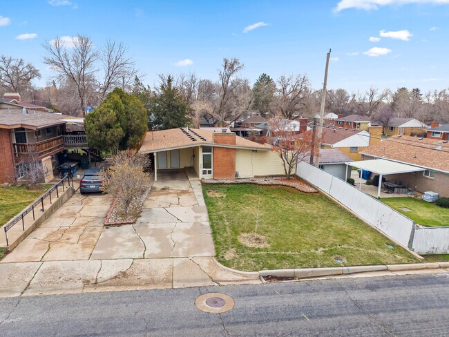 Foto del edificio - 817 Boughton St