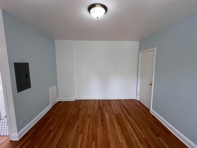Foto del edificio - 1332 W Hood Ave