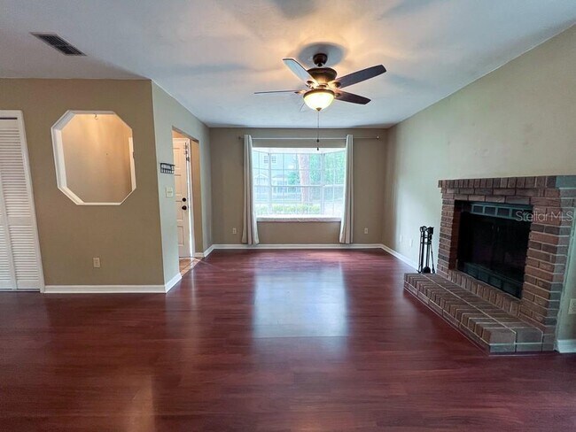 Foto del edificio - 2227 SW 73rd Terrace