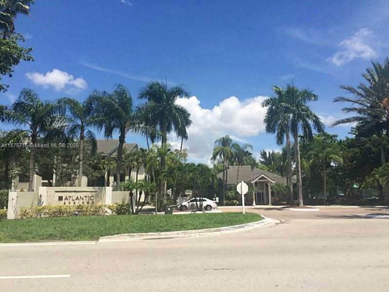 Foto principal - 11211 W Atlantic Blvd