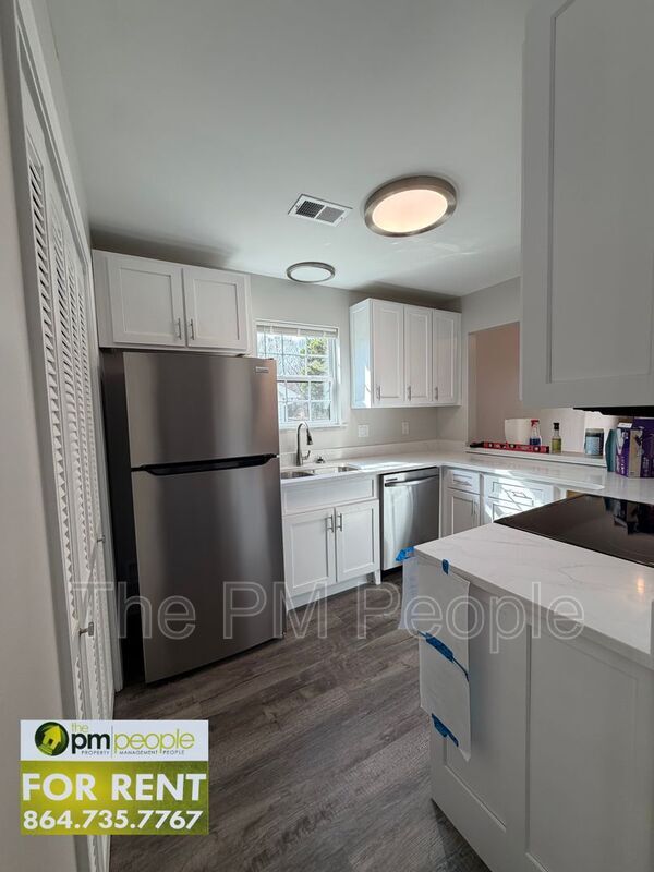 Photo - 10 Pointer Ln House