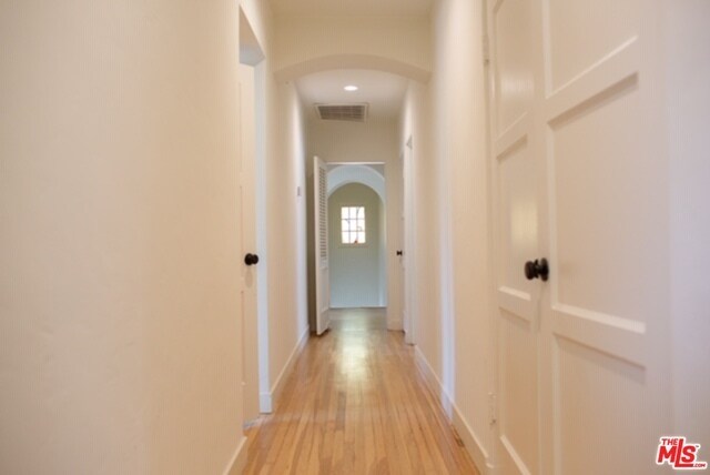 Building Photo - 266 S Mansfield Ave