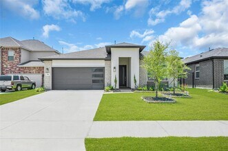 Building Photo - 144 Aurora Spgs Dr