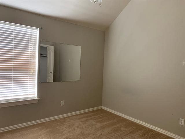 Building Photo - 2371 Barret Dr
