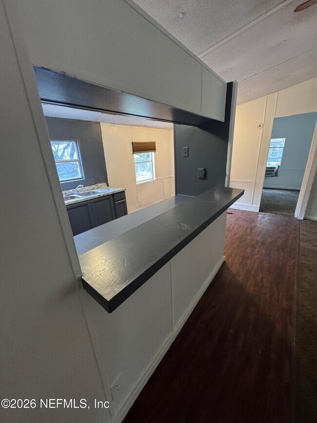 Foto del edificio - 3521 Whitehall St