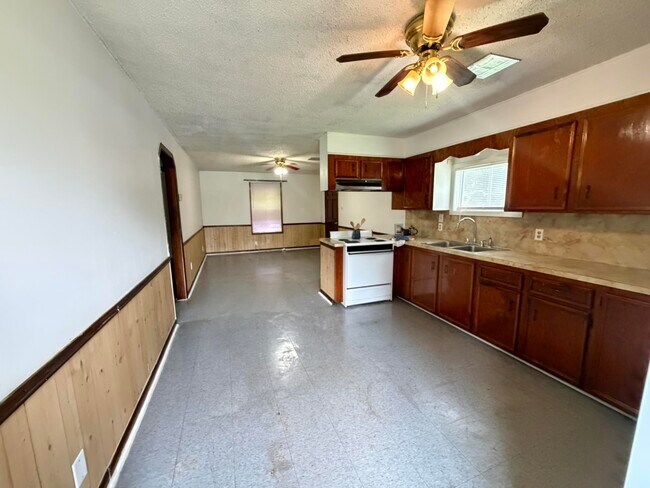 Foto del edificio - 278 Kelly Ln