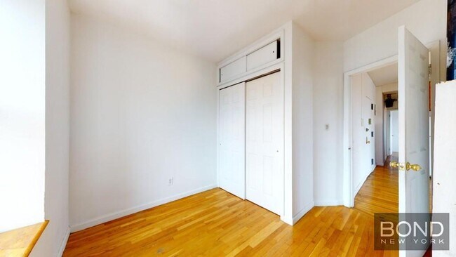 Foto del edificio - 104 Second Avenue