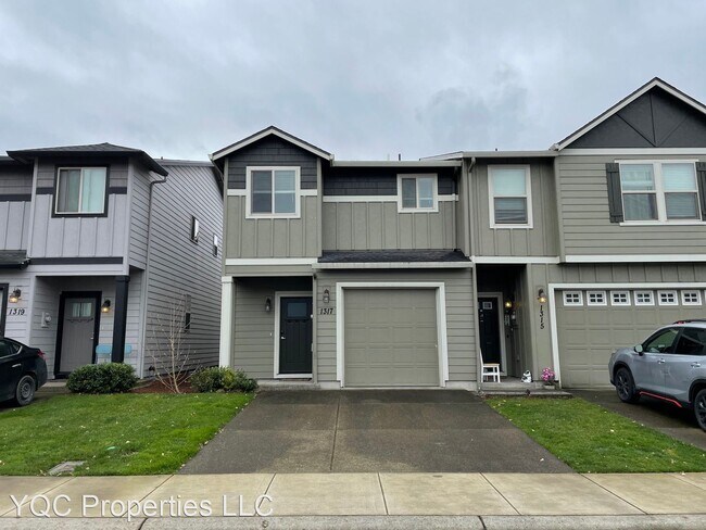 Building Photo - 3 br, 2.5 bath House - 1317 NE 83rd Drive