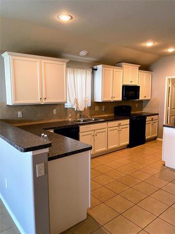 Building Photo - 1730 Twin Hills Way