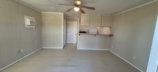 Foto del edificio - 18530 Brumbelow Rd