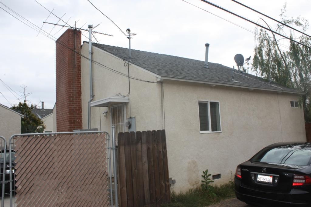 Primary Photo - 2121 Euclid Ave