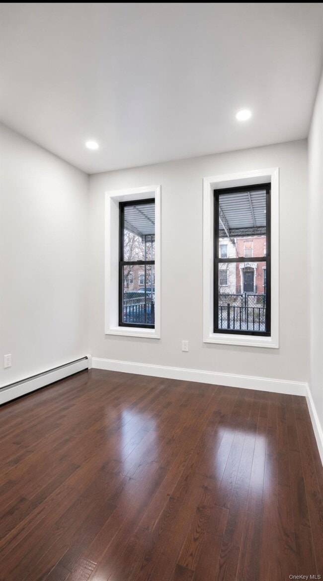 Building Photo - 189 Legion St