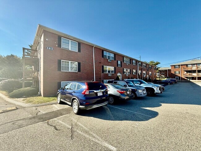 Building Photo - 1 Tara Dr