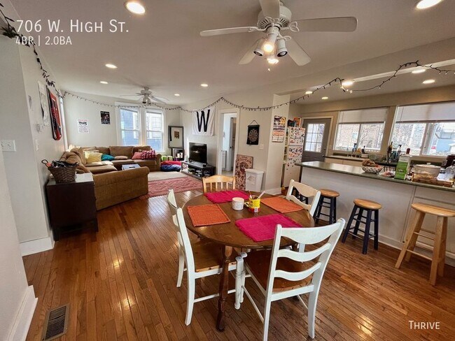 Building Photo - 706 W High St