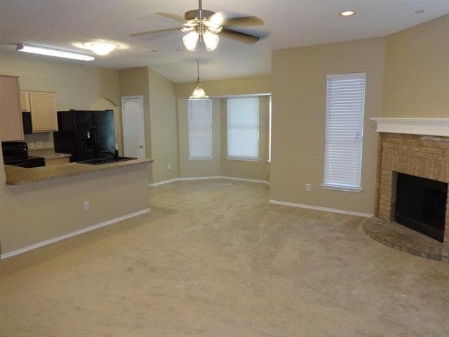 Building Photo - 800 Meadowlark Drive