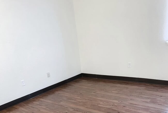 Building Photo - 32560 James Curtin Dr