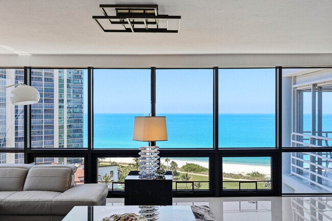 Foto del edificio - 4751 Gulf Shore Blvd N