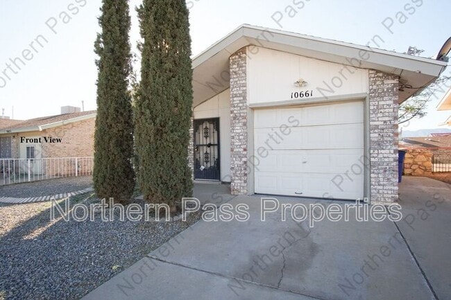 Building Photo - 10661 Obsidian St