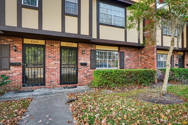 Foto del edificio - 8204 Oxford Forest Dr