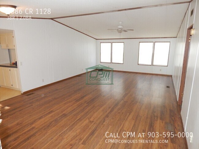 Foto del edificio - 1386 CR 1128-