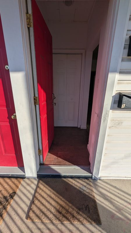 Foto del edificio - 1102 Taylor Ave