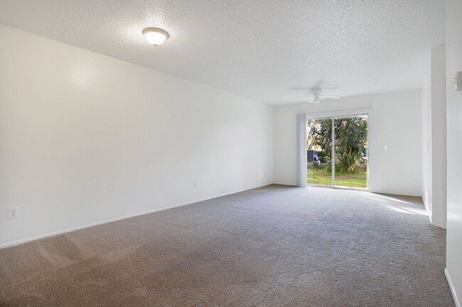 Foto del edificio - 3562 Aristotle Ave