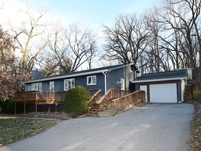 Building Photo - 4640 Washington Ave