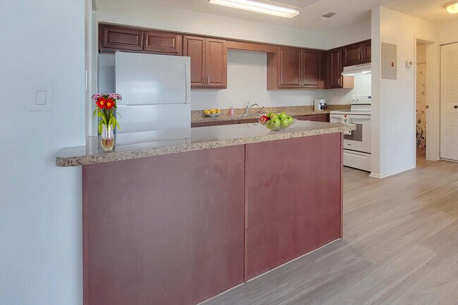 Foto del edificio - 1357 Westover St