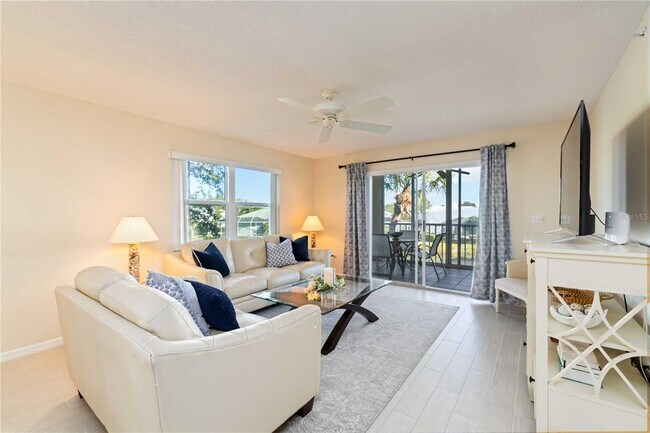 Foto del edificio - 9300 Clubside Cir