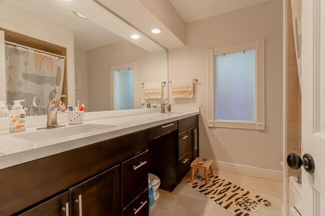 Foto del edificio - 9881 SW 2nd St