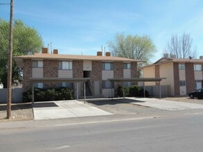 Building Photo - 496-32 1/8 32 1/8 Rd