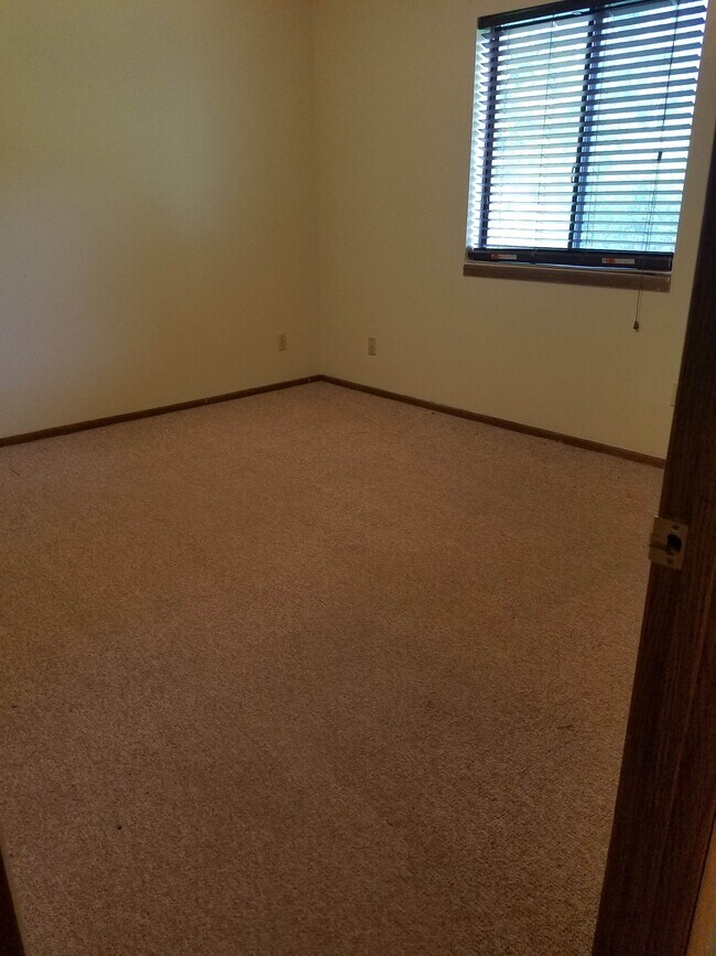 Foto del edificio - 6322 Ohio St