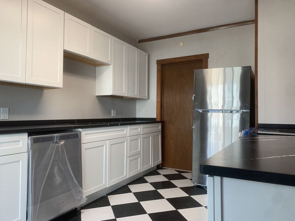 81-83 Litchfield St - 81-83 Litchfield St