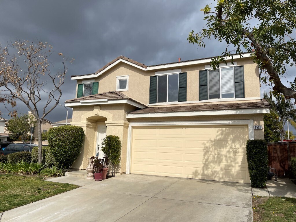 Foto principal - 1521 Starlight Dr